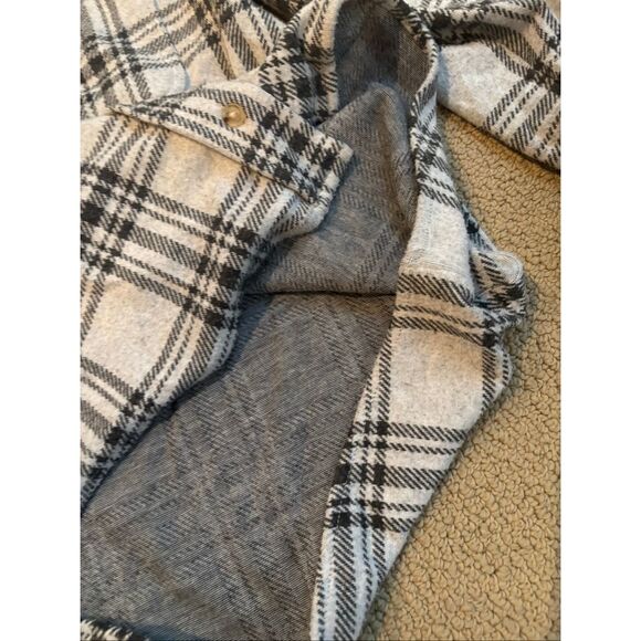 Faherty Legend Sweater Shirt Plaid Button Down size small - Picture 4 of 5
